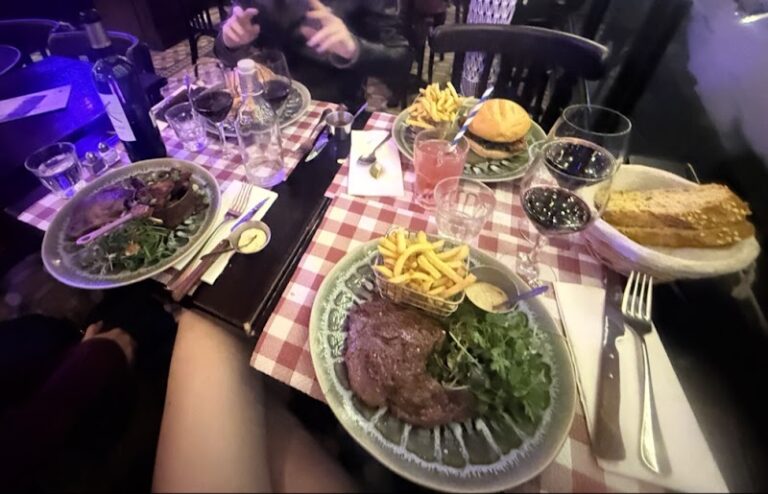 Restaurant Le Bariolé à Paris, France