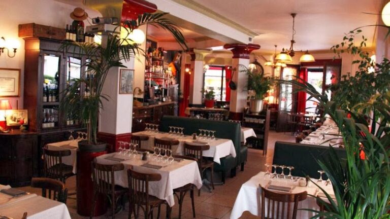 Restaurant Le Bistro du Parisien à Paris, France — photo 1