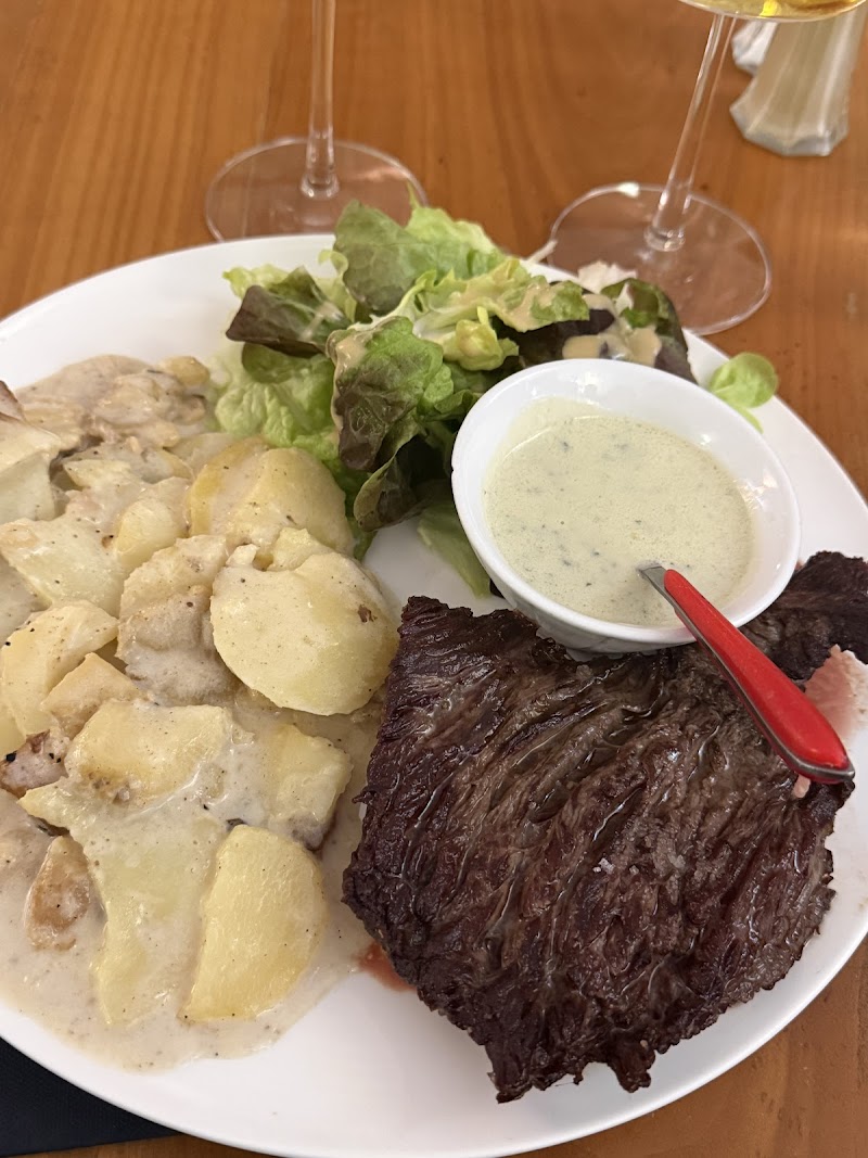 Restaurant Le Bœuf Café à Clermont-Ferrand, France — photo 2
