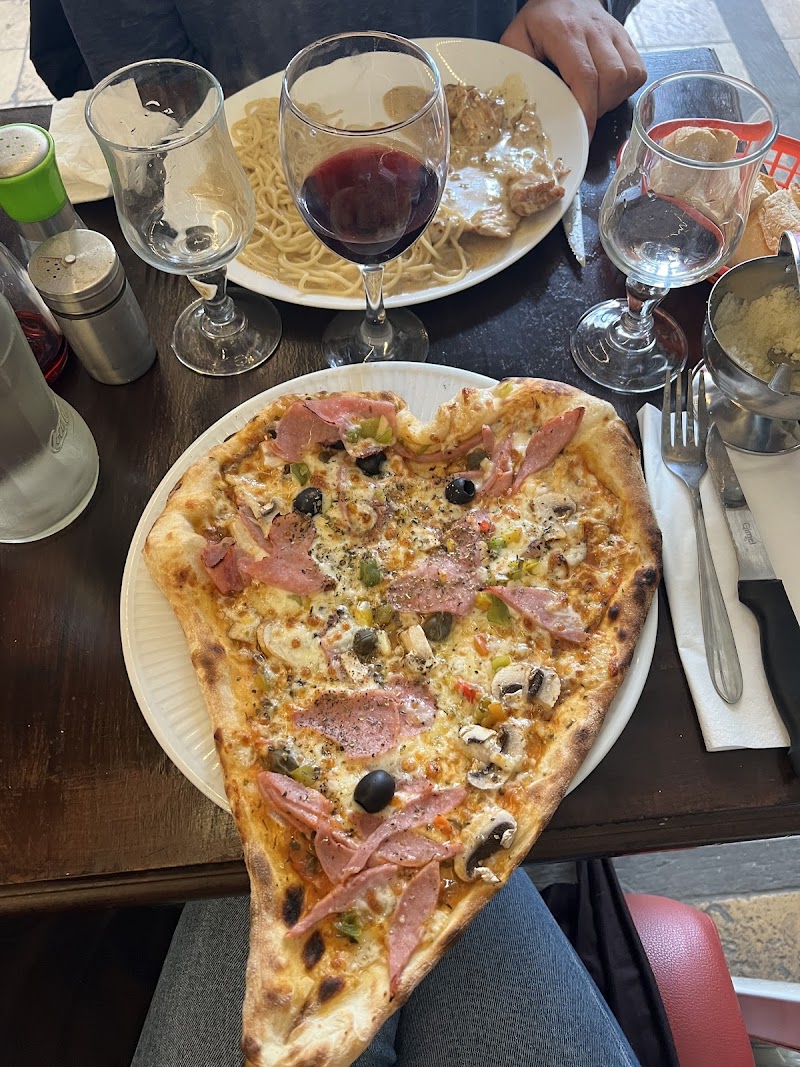 Restaurant Le Bon Plan à Paris, France — photo 3