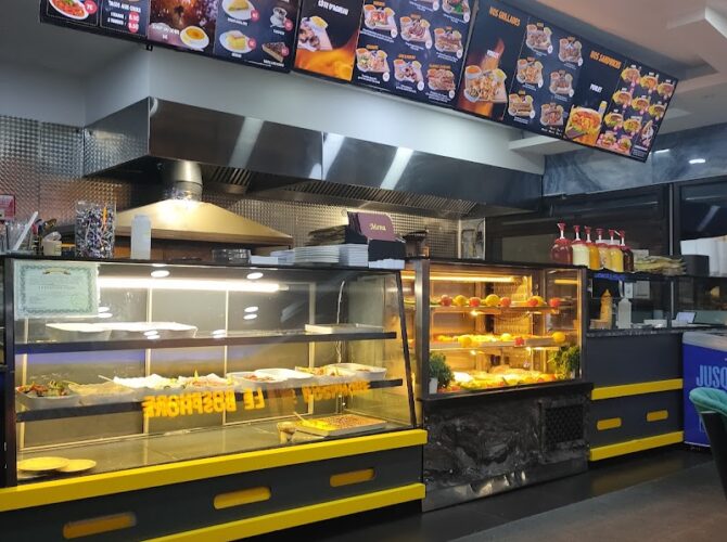 Restaurant Le Bosphore Tadım à Viry-Châtillon, France