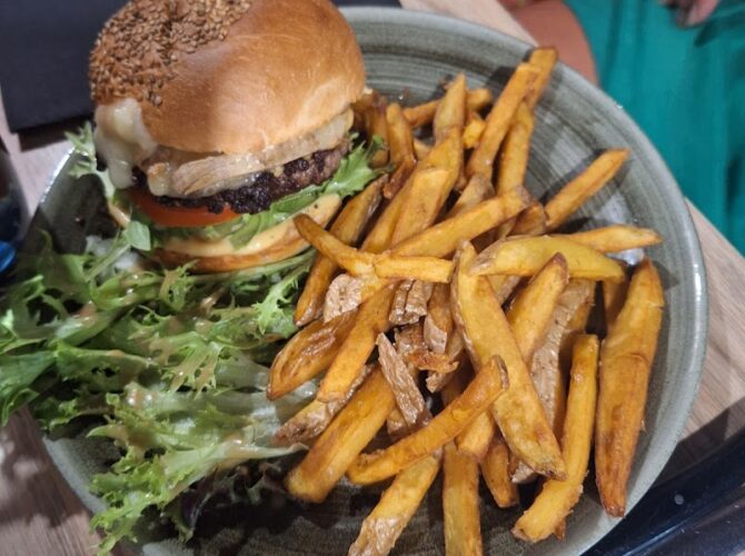 Restaurant Le bruit du bouchon à Clermont-Ferrand, France