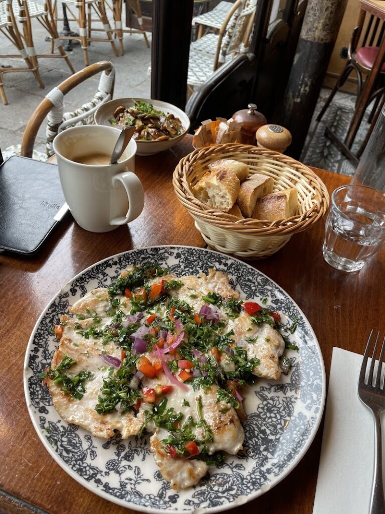 Restaurant Le Bûcheron à Paris, France