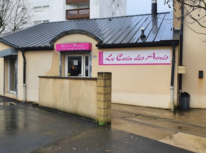 Restaurant Le Coin des Amis à Montereau-Fault-Yonne, France
