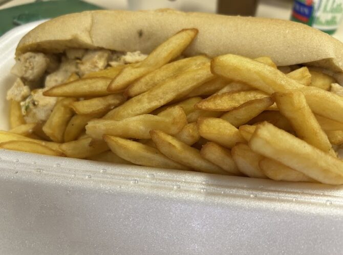 Restaurant Le Coin des Amis à Montereau-Fault-Yonne, France