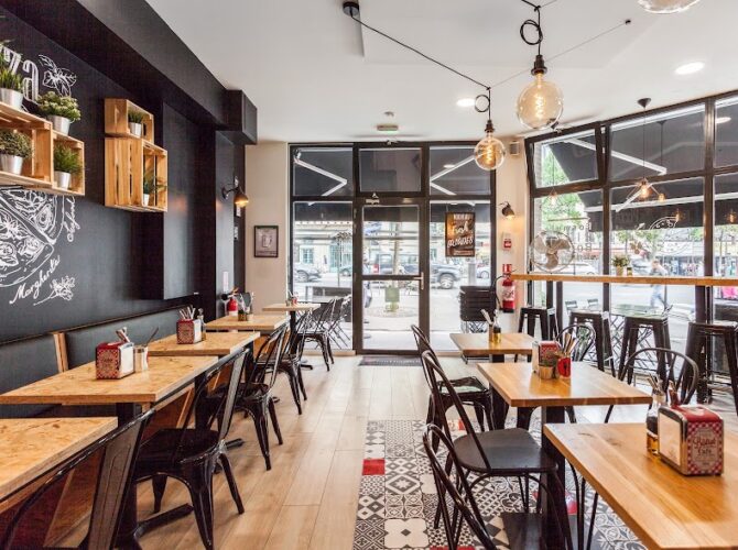 Restaurant Le comptoir à pizza à Paris, France