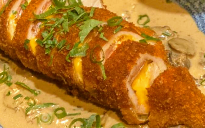 Restaurant Le Confidentiel à Paris, France