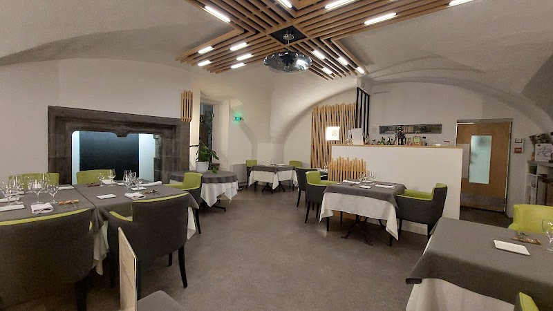 Restaurant Le Duguesclin à Clermont-Ferrand, France