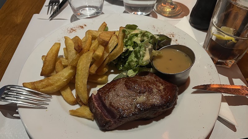 Restaurant Le fontenoy à Paris, France — photo 2