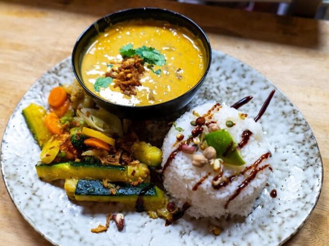 Restaurant Le FoodHall du Village à Puget-sur-Argens, France