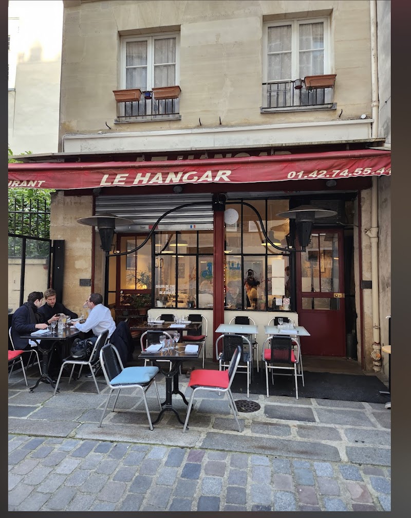 Restaurant Le Hangar à Paris, France