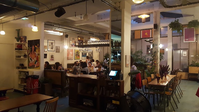 Restaurant Le Hang’art à Paris, France