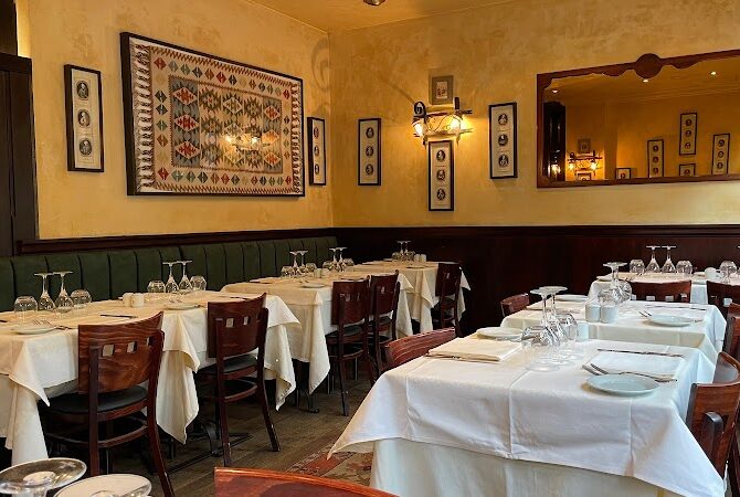 Restaurant Le Janissaire à Paris, France