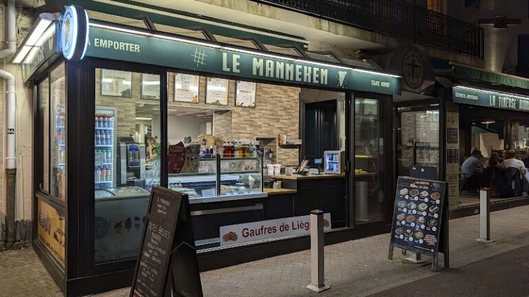 Restaurant Le Manneken à Biarritz, France — photo 1