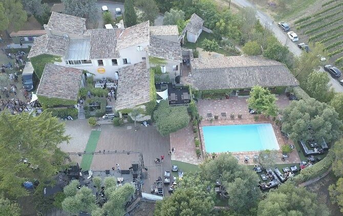 Restaurant Le Mas des Escaravatiers à Puget-sur-Argens, France