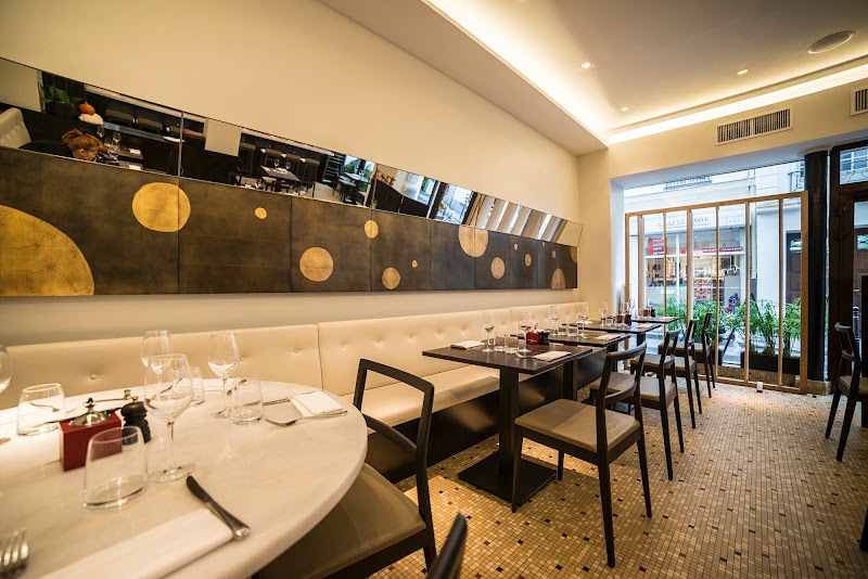 Restaurant Le MaZenay à Paris, France