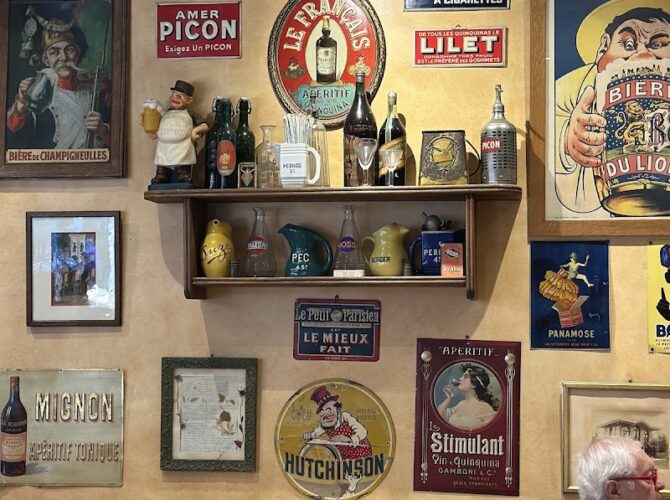 Restaurant Le Petit Baigneur à Paris, France