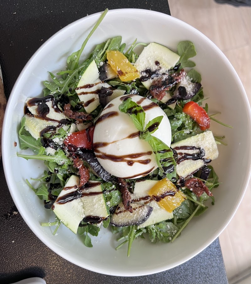 Restaurant Le Petit Brady – Pizzeria Paris 10 à Paris, France