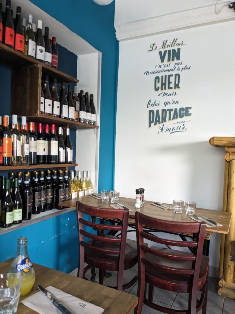 Restaurant le petit plaisir à Paris, France — photo 1
