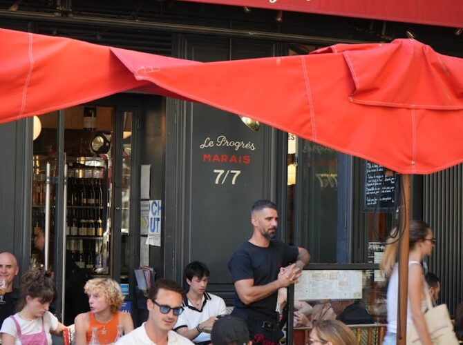 Restaurant Le Progrès Marais à Paris, France