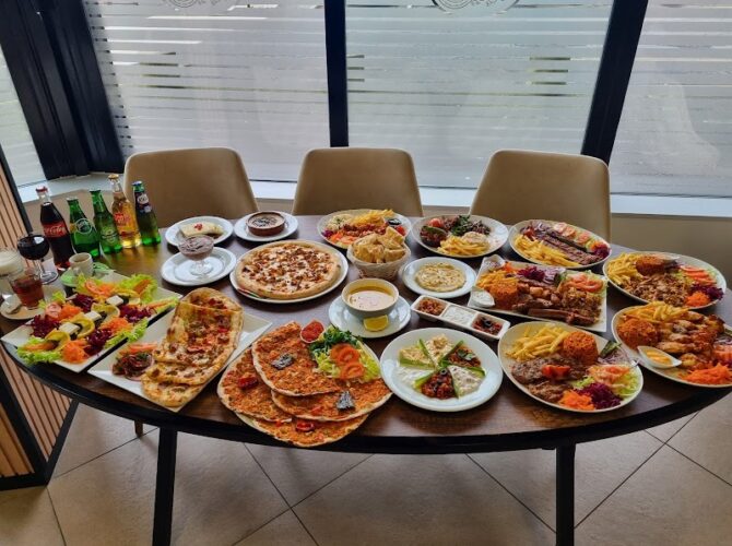 Le Provence Restaurant Viry-Châtillon à Viry-Châtillon, France