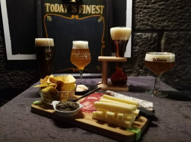 Le Puy de la Lune Restaurant Traditionnel & Gastronomie Auvergnate à Clermont-Ferrand, France