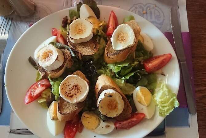 Restaurant Le Relais Saint Bernard à Montereau-Fault-Yonne, France