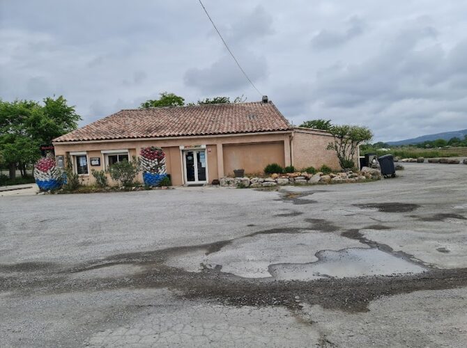 Le Relais Sétois. Bar restaurant. Pizza à Poussan, France