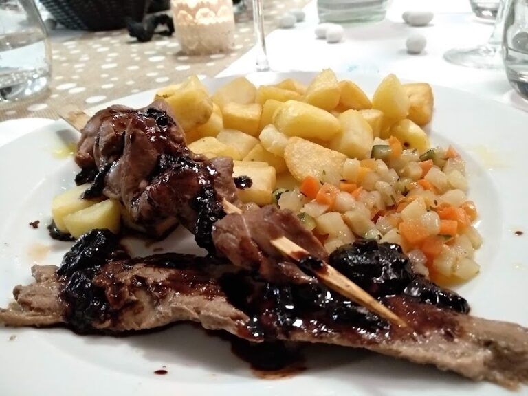 Le Restaurant du Golf à Gif-sur-Yvette, France — photo 1