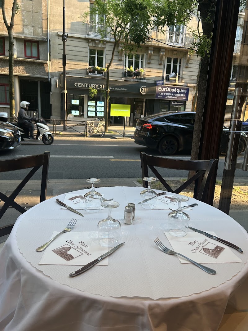 Restaurant Le San Giovani à Paris, France