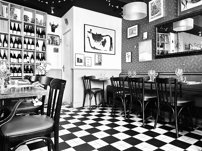 Restaurant Le Saut du Crapaud à Paris, France