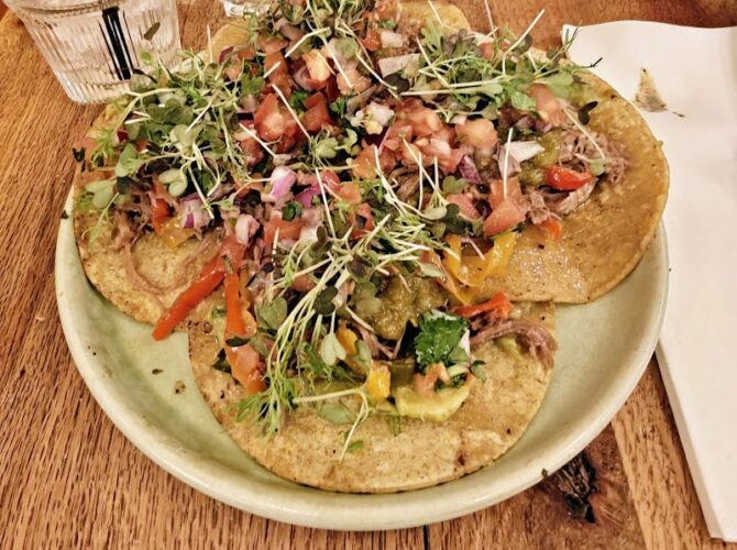 Restaurant Le Saut du Crapaud à Paris, France