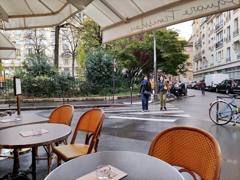 Restaurant Le Square Trousseau à Paris, France
