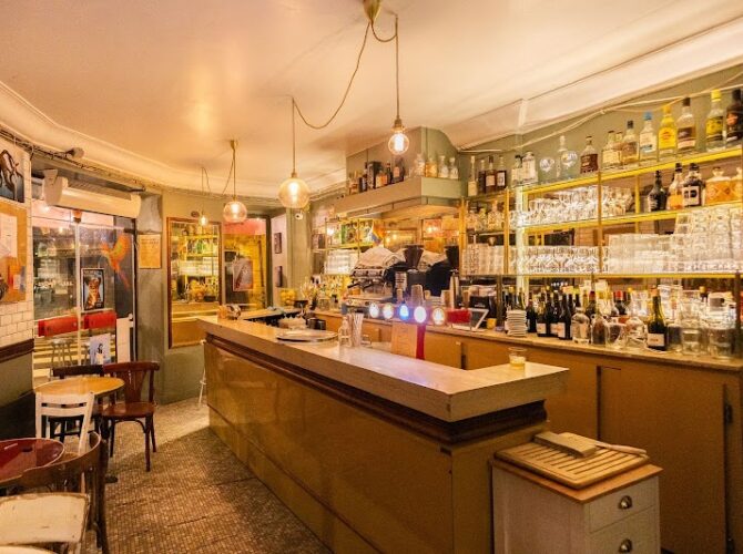 Restaurant Le Stendhal Paris 20 à Paris, France