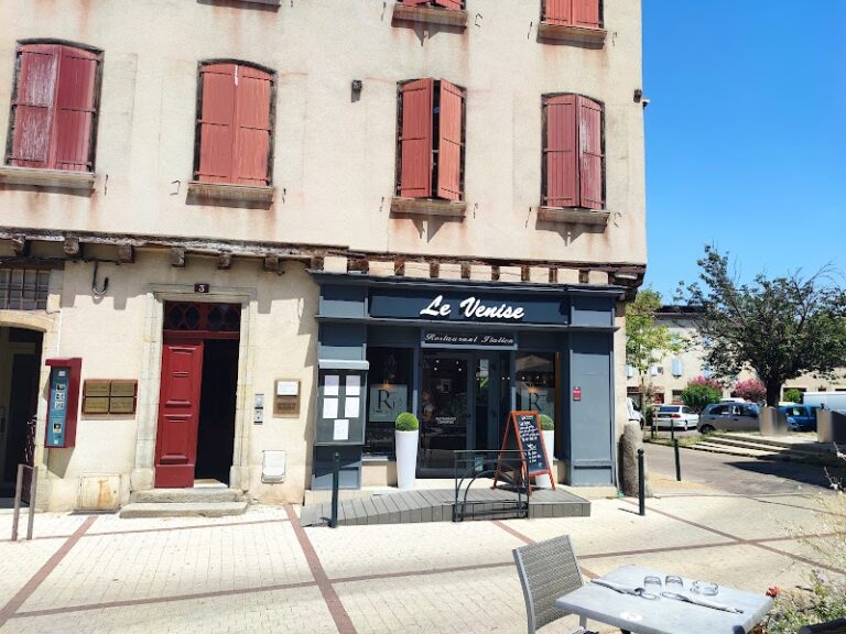 Le Venise restaurant italien Bar Lounge à Castres, France — photo 1