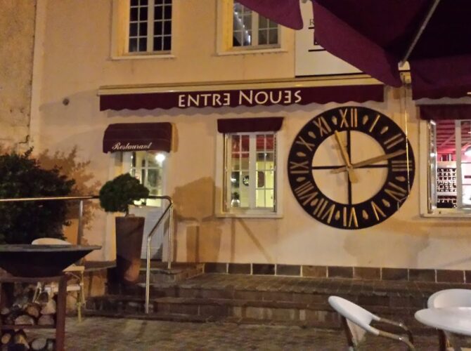 Restaurant L’Entre Noues à Montereau-Fault-Yonne, France