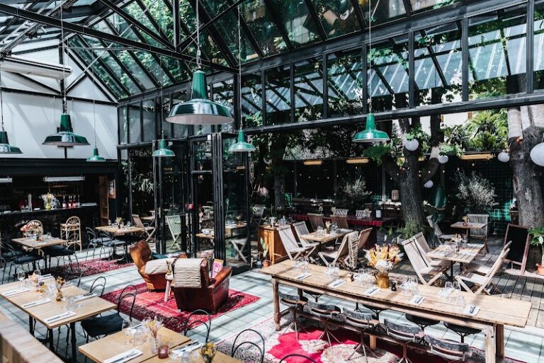 L’Entrepôt Restaurant à Paris, France — photo 1