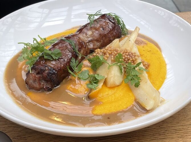 L’Entrepôt Restaurant à Paris, France