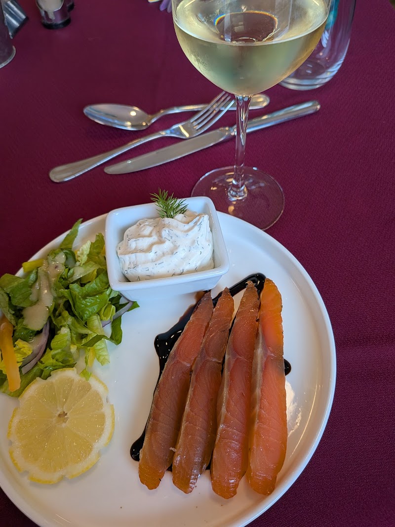Restaurant Les 3 Fourneaux à Les Ulis, France — photo 2