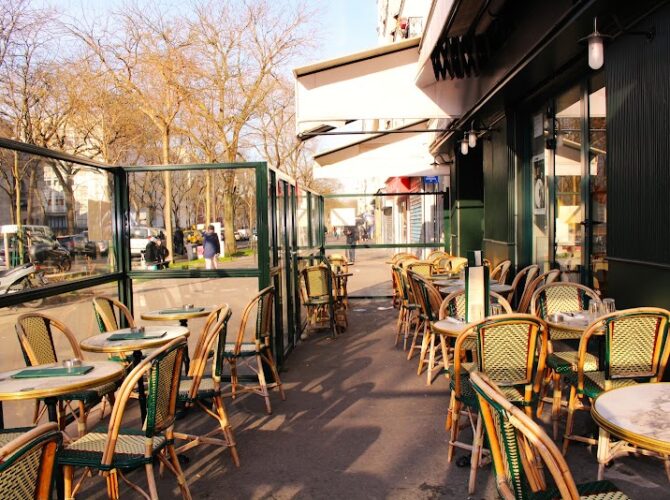 Restaurant Les Bavards du Boulevard à Paris, France