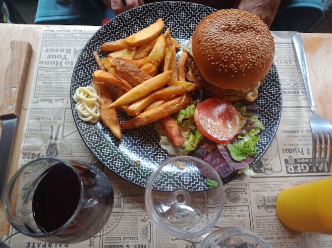 Restaurant Les Frangins à Paris, France