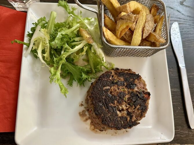 Restaurant Les Frangins à Paris, France