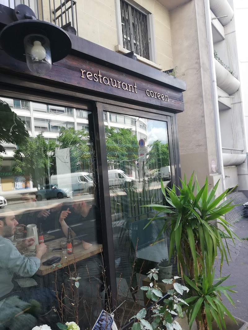 Restaurant Les Petites Dalles à Paris, France