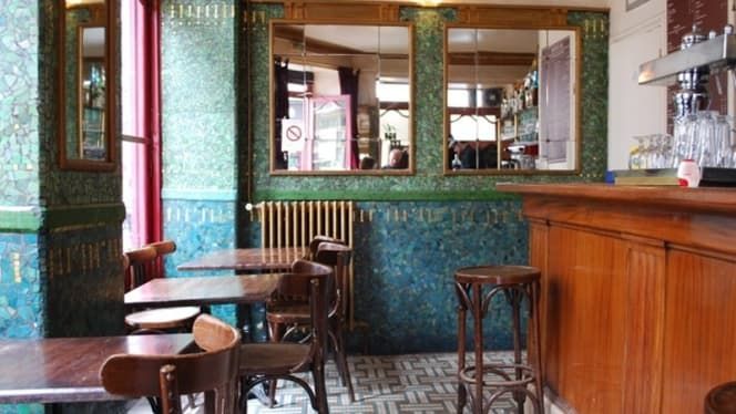 Restaurant Les Tontons à Paris, France