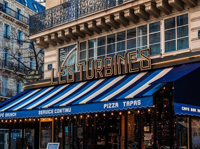 Restaurant Les Turbines à Paris, France