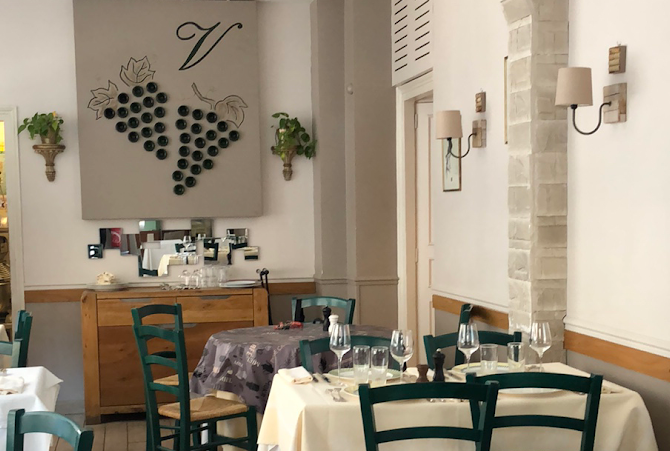 Restaurant Les Vendanges à Paris, France