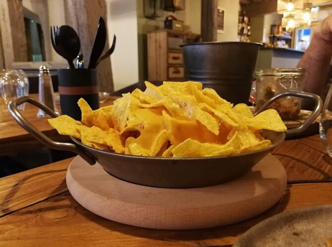 Restaurant L’imaginarium à Montereau-Fault-Yonne, France