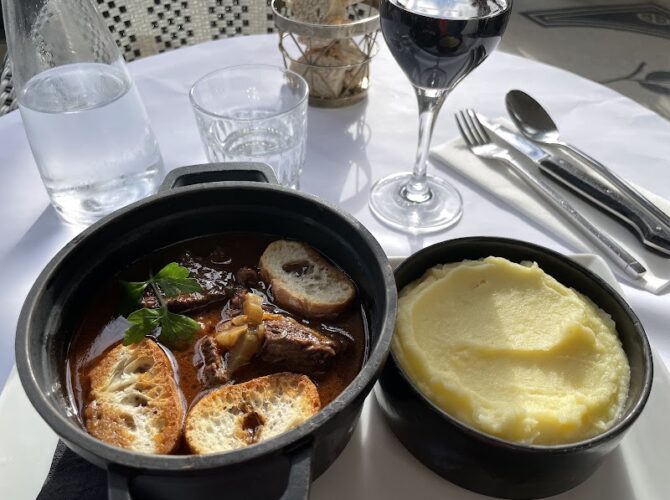 Restaurant L’Impérial Rivoli à Paris, France