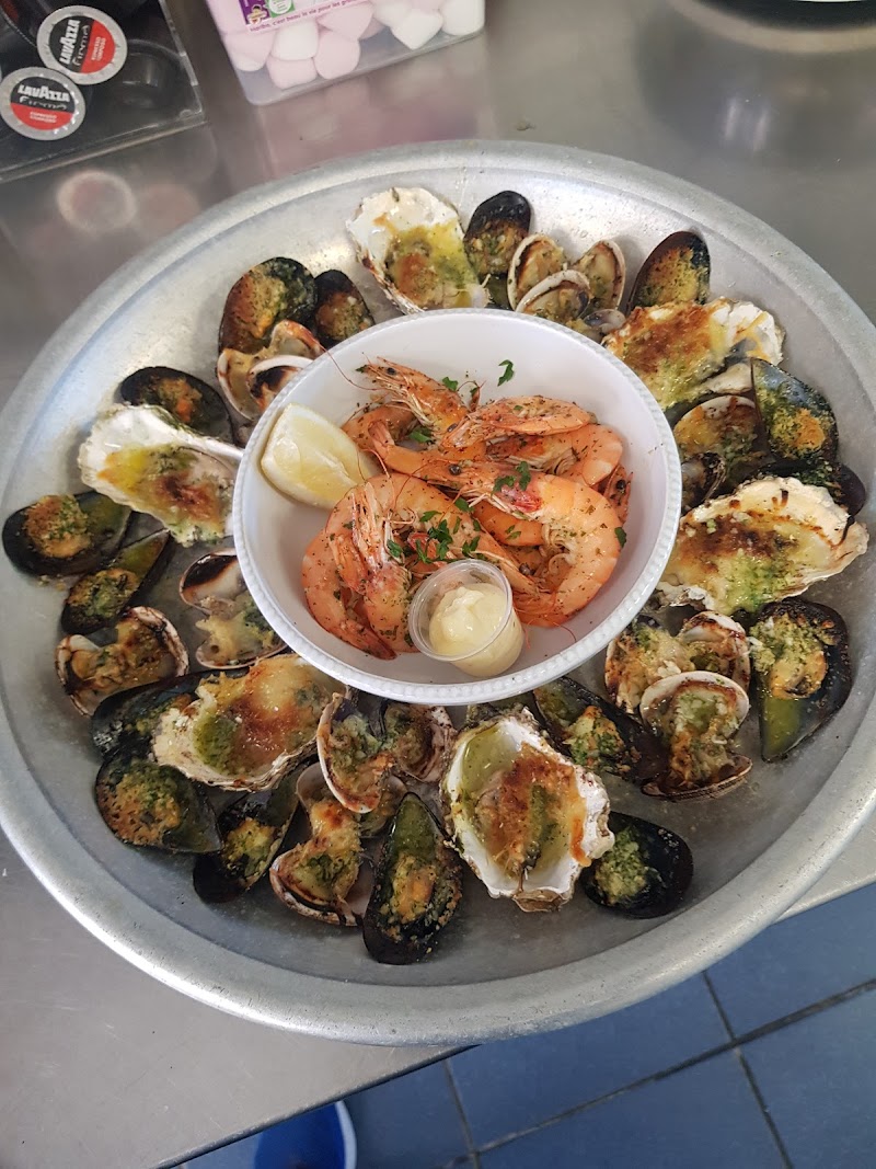 Restaurant L’oasis Du Pêcheur à Bouzigues, France — photo 2