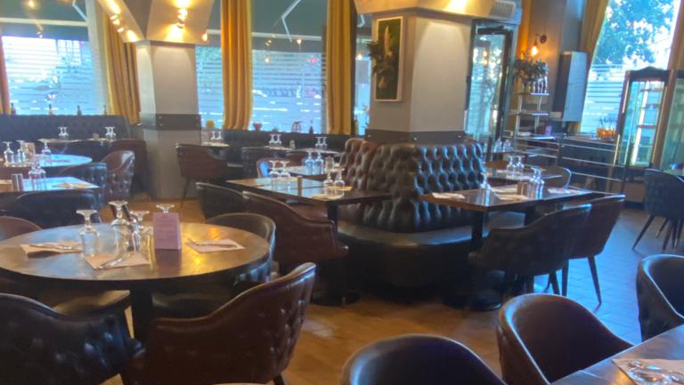 Restaurant L’Olivier à Les Lilas, France